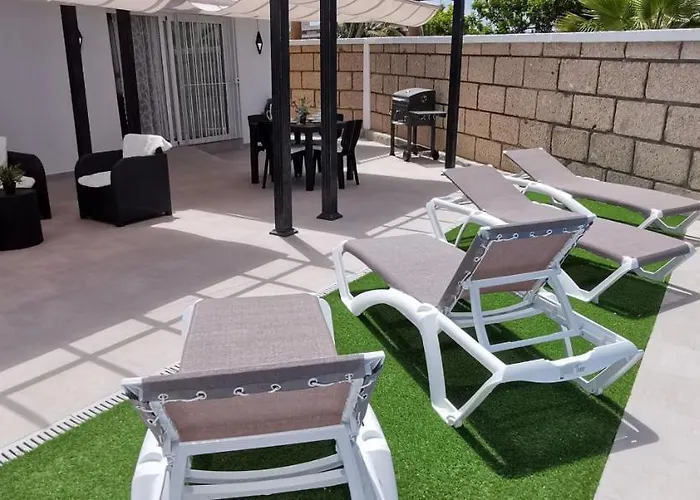 Orquidea 卡亚俄萨尔瓦赫